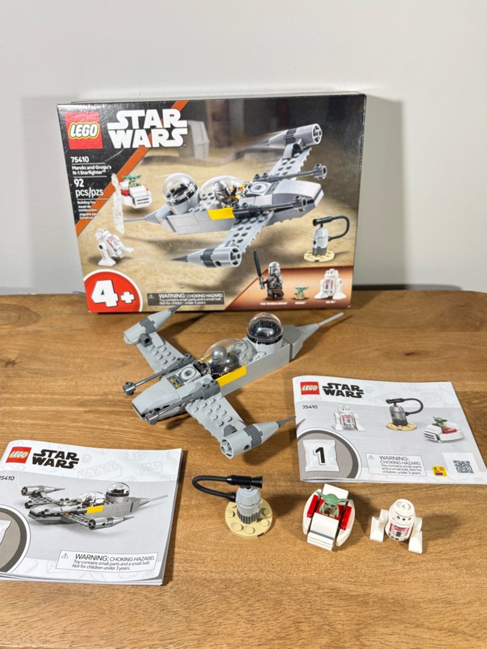 LEGO 75410 Star Wars The Mandalorian Mando and Grogu's N-1 Starfighter